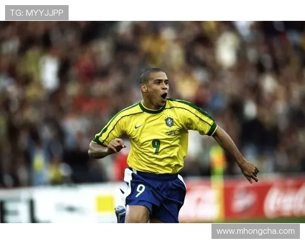 未婚足球明星的魅力与生活揭秘他们的单身故事与职业成就