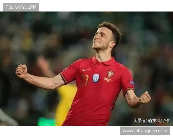 拒绝进攻的足球明星如何在防守中展现个人魅力与团队精神